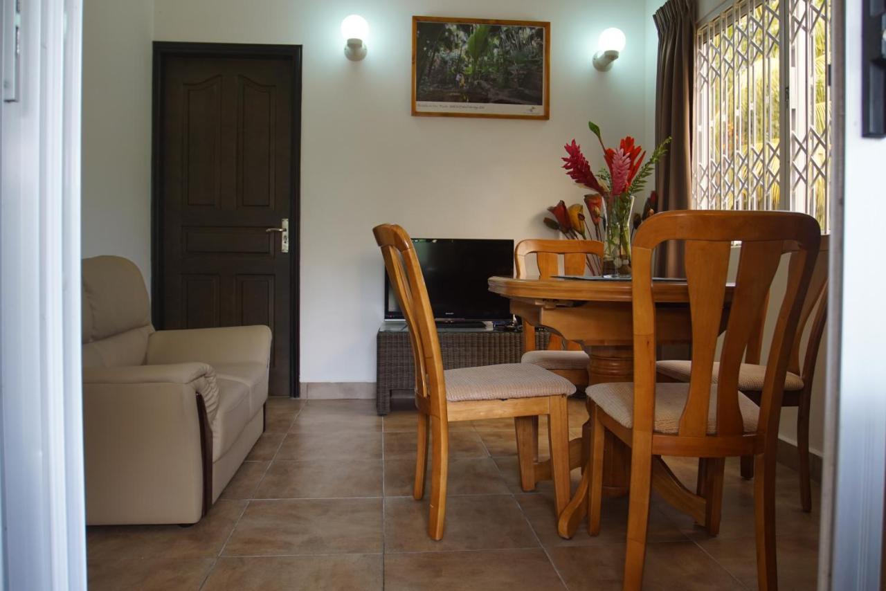 Apartament Zeph Self Catering Baie Lazare  Zewnętrze zdjęcie